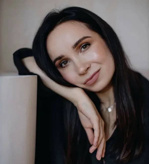 Новикова Яна